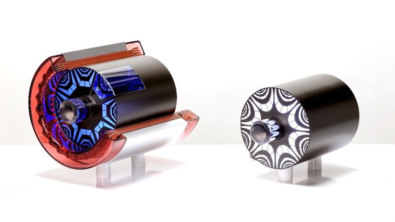 Mockup des neuen Motors (links: Stator & Rotor des Hauptantriebs, rechts: Rotor des Nebenantriebs)(Bild:  Astemo)
