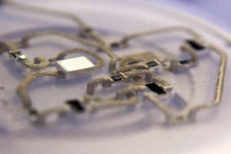 Bild 4: Detailausschnitt des 3-D-Layouts aus Bild 3 (Bild: Fraunhofer IZM)