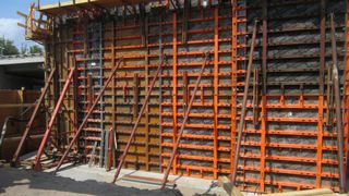 Großflächenelemente der Logo.3-Schalung.  (Bild: Paschal)