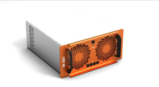 Die 19-Zoll-Lastwiederstände simulieren die Verteilung der Racks. (Bild:  Gino AG)