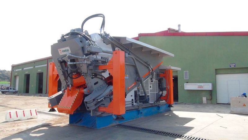Die neue, kompakte N-Serie als kleinere Baureihe von Metso ergänzt die Shredderlinie an schweren Metso Lindemann –Shreddern. (Metso)