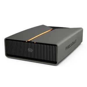 Der Anschluss am Rechner und die Stromversorgung der FireCuda X Vault erfolgen über USB-C. Dabei müssen 15 Watt zur Verfügung stehen.(Bild:  Seagate)