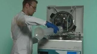 Nährmedien können mit dem Mediaclave zuverlässig sterilisiert werden.  (Bild: Integra Biosciences)