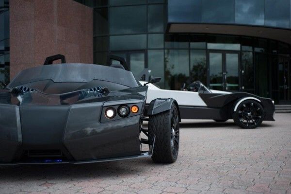 Der Torq Roadster: das elektrisch angetriebene Trike mit 300 kW könnte in einem Batman-Film mitspielen (Epic Electric Vehicles)