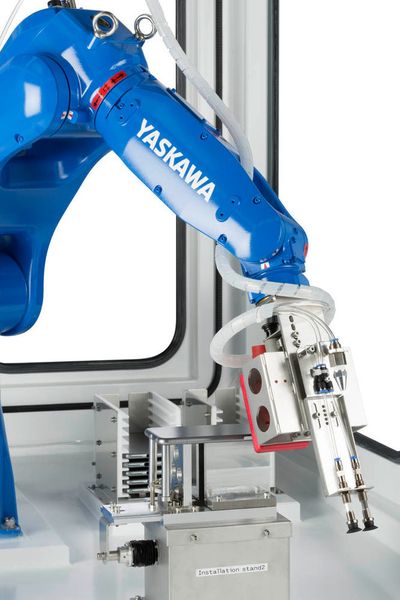 Als Produktivitätstreiber erweisen sich die kompakten und schnellen Roboter der GP-Serie von Yaskawa. Sie übernehmen Traglasten bis zu 25 kg.  (Yaskawa)