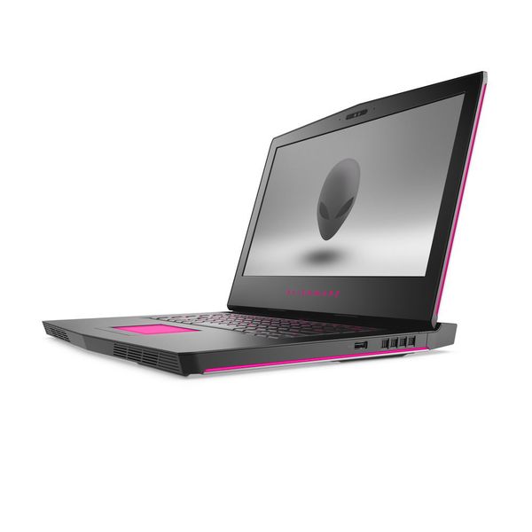 Für ein starkes Gaming-Notebook vergleichsweise flach: Das Alienware 15. (Alienware)