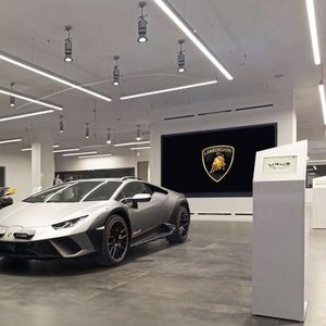 ... auf 800 Qudratmetern Fläche.(Bild:  Lamborghini)
