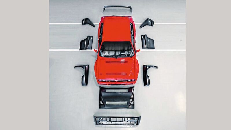 Speziell für den Lancia Delta HF Integrale Evoluzione bietet Stellantis aktuell nachgefertigte Karosseriebauteile an.