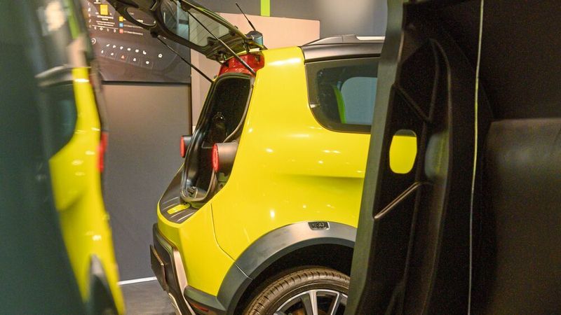 Anfassen und Begutachten ist erwünscht. (E-Go Mobile)