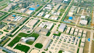 Als Teil seiner Portfoliooptimierung verkauft Covestro sein europäisches Polycarbonatplatten-Geschäft an Serafin. (Covestro)