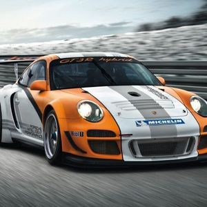 (Porsche)