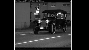 Schwarz auf weiß: Dieses 108 Jahre alte Locomobile tappte bzw. fuhr kürzlich in eine Radarfalle. (Bild: Ordnungsamt Wiesloch)