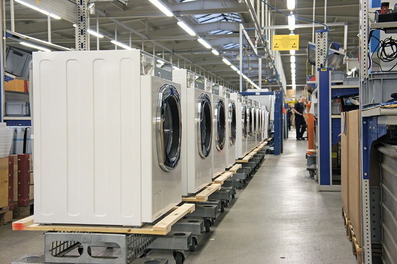Effiziente Organisation: Das verlangen die 600 verschiedenen Varianten von Waschmaschinen und Trocknern der Schulthess Maschinen AG. (Bild: L. Meister)