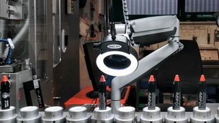 Die KI-basierten Tools von Synsor aus München sehen nach Aussage der Entwickler in der Produktion alles. Sie arbeiten in Echtzeit. Damit sie noch besser werden, haben Anwender dem Start-up einen hohen Betrag für die Weiterentwicklung zur Verfügung gestellt. (Bild: Synsor)