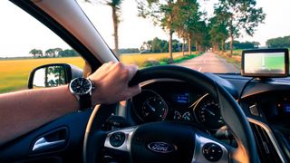 Ob sich zukünftig noch jeder ein eigenes Auto leisten kann, sieht das bayerische Kfz-Gewerbe kritisch. Wegen des Verbrenner-Verbots in der EU setzten Hersteller noch früher ausschließlich auf E-Mobilität und dabei auf hochpreisige Modelle. (Bild: gemeinfrei)