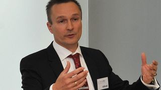 Dr. Martin Iffert sieht große Chancen im Leichtbau: „Im Automobilbau ist der Trend zu Aluminium ungebremst.“ (Bild: Trimet)