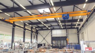 Heutiger ABUS Einträgerlaufkran ELK mit einer Tragfähigkeit von 10 Tonnen und einer Spannweite von 15690 mm. (Bild: Marti Dytan)