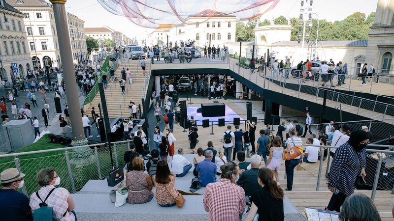 Neben den Ständen von Autobauern soll es mehr kulinarische Angebote geben. (Bild: IAA Mobility)