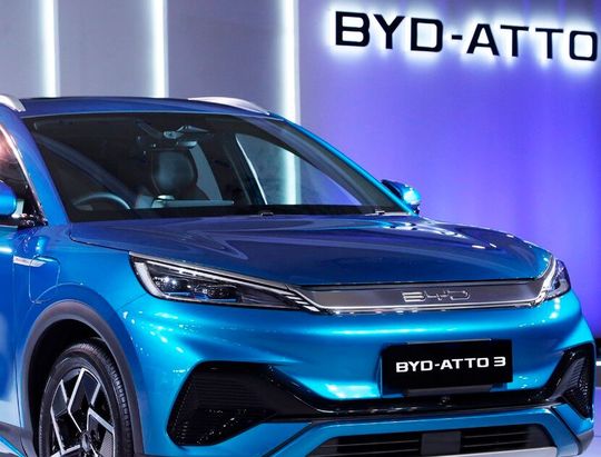 Europe's car manufacturers may soon have the Chinese competition right on their doorstep! This is because they are increasingly looking for factories in Europe to bypass new additional tariffs on hybrids. BYD will start manufacturing in Hungary this year and likely elsewhere too...(Image:  BYD)