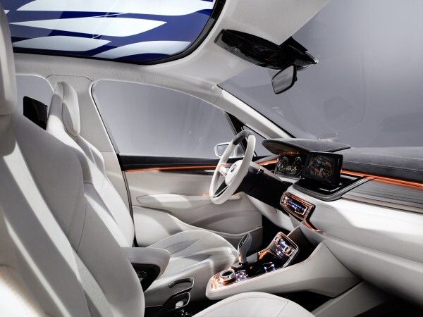 Der BMW Concept Active Tourer: ein Plug-In-Hybrid mit 140 kW Systemleistung (Bild: BMW)