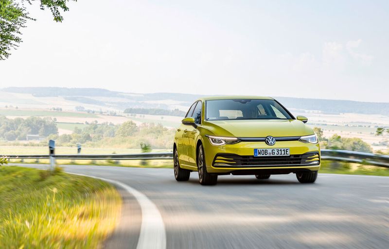 Der VW Golf eHybrid kommt auf eine Systemleistung von 150 kW/204 PS und 350 Nm. (Bild: VW)