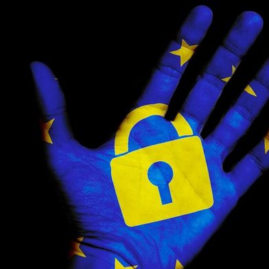 Industrie und Behörden rücken weiter in das Fadenkreuz von Cyberkriminellen. (Bild: frei lizenziert)