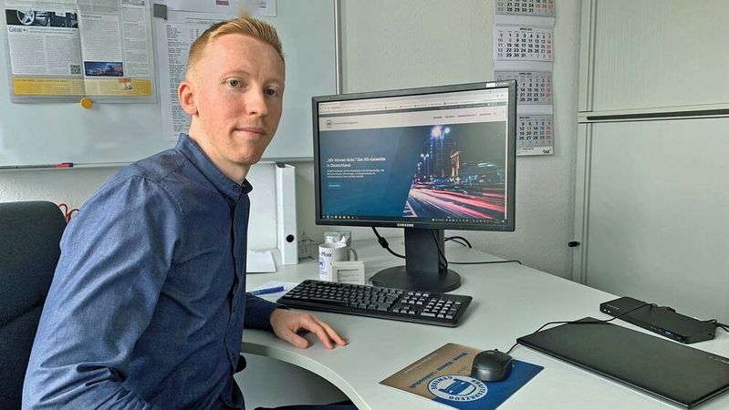 ZDK-Referent Simon Pfost setzte den Relaunch der ZDK-Website um.(Bild:  Pfaff/»kfz-betrieb«)