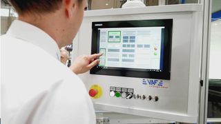 dassault-vaf-fuel-cell-stacking-hmi (Quelle: Omron)