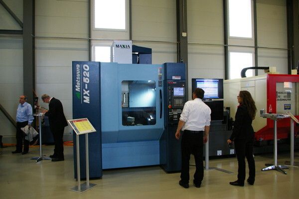 Newemag, inauguration de son nouveau bâtiment à Eschenbach, proche de Lucerne (Image: MSM / JR Gonthier)
