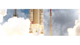 Die Schweißnahtqualität der Bulkheads (Tankboden, Dom) der europäischen Trägerrakete Ariane 5 wird mithilfe der Tivis-Software von EHR geprüft. (ESA/CNES/Arianespace)