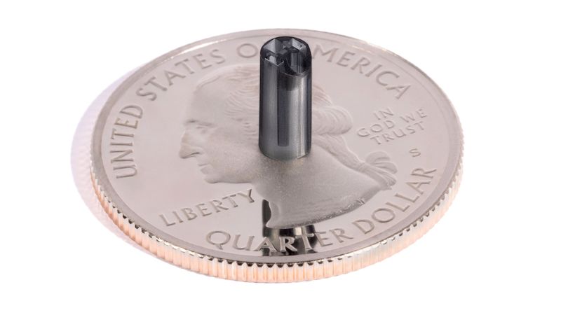 RNDR Medical nutzte den 3D-Mikrodruck, um distale Spitzen herzustellen, deren Entwicklung von der Entwurfsphase bis zur präklinischen Bewertung nur halb so lange dauerte.(Bild:  RNDR Medical/Boston Micro Fabrication)