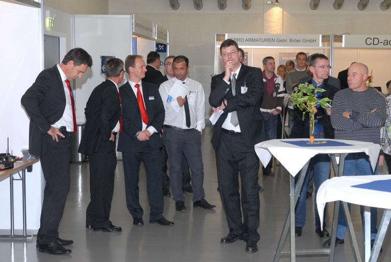 Impressionen vom Pumpen- und Schüttgutforum 2011.  Aktuelle Informationen zum PuS-Forum am 23./24. Oktober 2012: • Offizielle Seite • Gesamtprogramm (PDF) • Anmeldung (Bild: PROCESS)