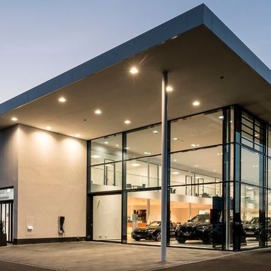 Die Cloppenburg-Gruppe hat die drei Standorte des Autohauses Wormser übernommen. (Bild: Cloppenburg)