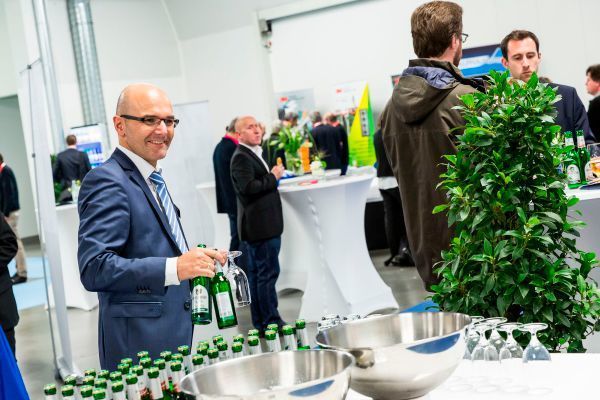  (Stefan Bausewein)