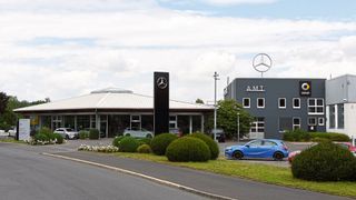 Das Autohaus A.M.T. übernahm zum 1. Juni das Autohaus Partes in regionaler Nähe und wird zum Juli Partner der Marke Hyundai – mit Start am Stammsitz Tauberbischofsheim (im Bild). (Bild: Christian Bach)