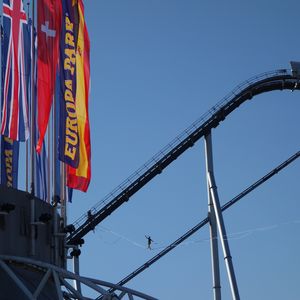 Alexander Schulz, Slackliner World Record Holder, unterwegs quer durch den Europa Park!(Bild: IT-BUSINESS)