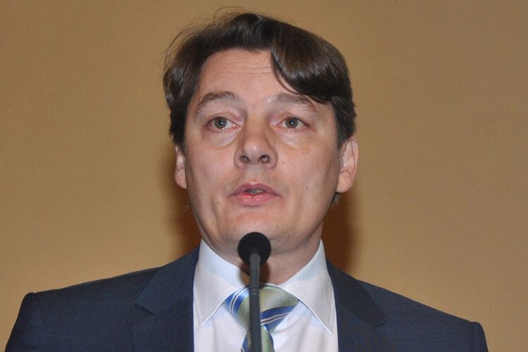 ...Procar-Geschäftsführer Karl-Heinz Schlapp... (Foto: Scheid)