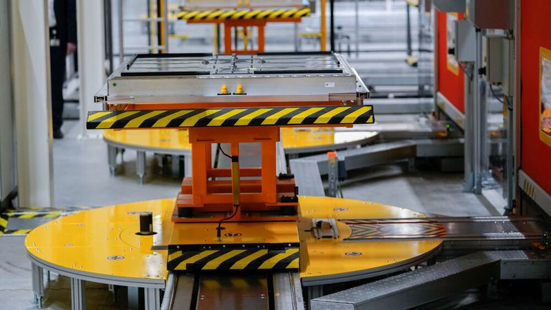 MEB-Batteriesysteme in der Produktion im Werk Braunschweig.