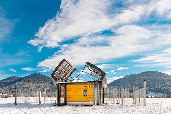 DHL Packstation Skyport: Flugdrohne im Starten (Bild: DHL / Andreas Heddergott)