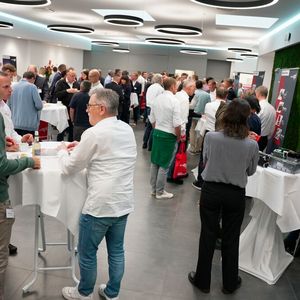 Expert lectures, factory tour, and professional exchange at the TechDays.(Image: Kristin Rinortner)