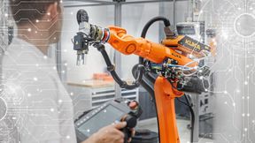 Roboter entwickeln sich von programmierbaren Maschinen zu intelligenten Kollaborateuren, die lernen, sich anpassen und sicher Seite an Seite mit Menschen arbeiten können. (Bild: Kuka)