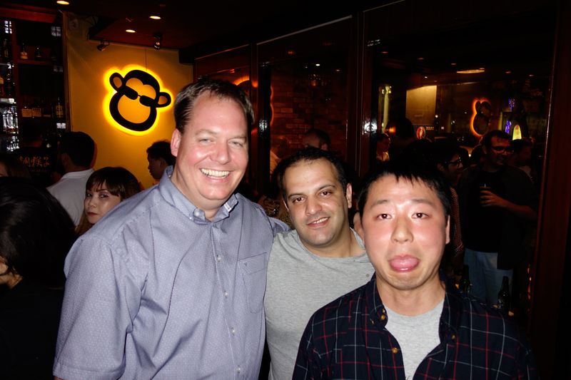 Voll motiviert sind (v. l.) Ulrich Mertz, Rangee, Woshtasb Hooshdar, DDFON, und Yung Shie, AAVARA (Bild: IT-BUSINESS)