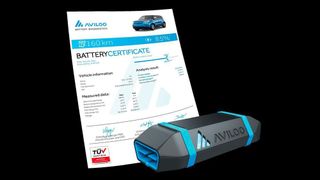 Der Batterietester von Aviloo muss einen vollen Batteriehub lang im Fahrzeug bleiben. (Aviloo)
