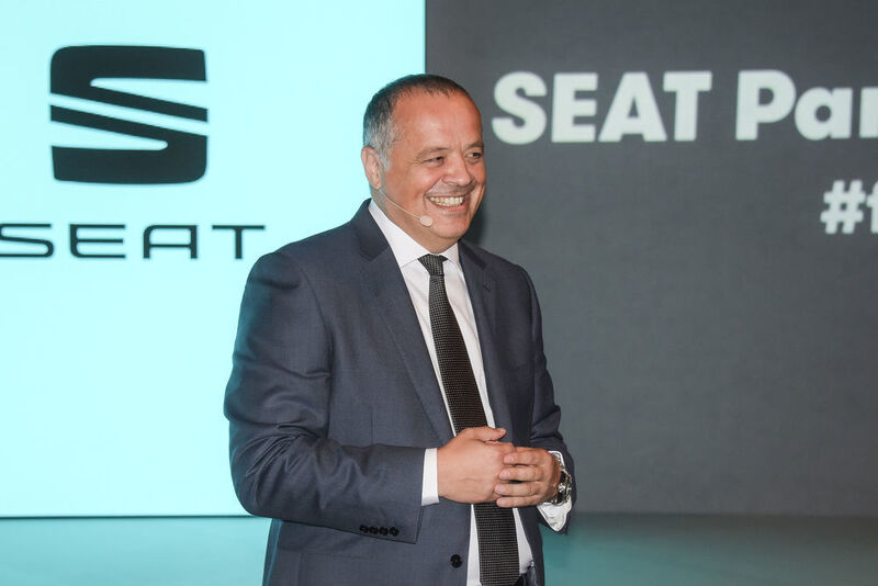 Bernhard Bauer, Geschäftsführer von Seat Deutschland, hatte gut Lachen. Die Verkaufsdaten des Importeurs sind derzeit sehr gut. (Seat)