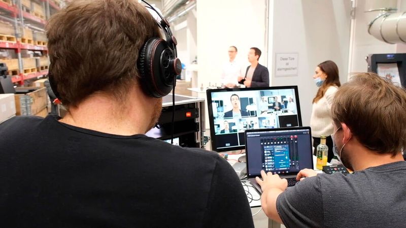 Aufzeichnung im Ceratizit Technical Center in Kempten, Deutschland – den Link dazu finden Sie im Artikel... (Bild: Ceratizit)