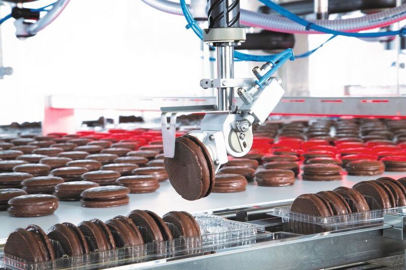 Wie hier bei der Keksverpackung muss fast jedes Werkzeug  individuell auf Produkt und Aufgabe entwickelt und gefertigt werden. (Schubert)