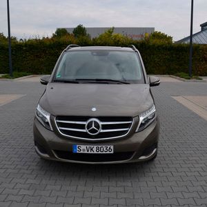 Von der Großraumlimousine besonders angesprochen fühlen, sollen sich vor allem Hotelbetreiber (Shuttle-Fahrgäste) und Familien.(Foto:  Michel)