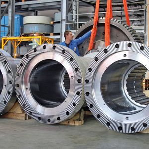 Bronzebeschichtungen sind beispielsweise für solche Zahnhülsen im Walzwerk gefragt.(Bild:  MTV Metallveredlung)