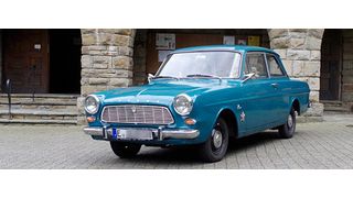 Der langlebige Ford 12M ist mit über 50 Jahren auf dem Buckel ein sympathischer Hingucker. (Foto: SP-X/Patrick Broich)