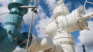 Long-duration hydrogen storage is a key enabling technology for the transition to a net zero carbon energy future. Shown: Texas Brine gas storage cavern wellhead.  (Texas Brine Company)